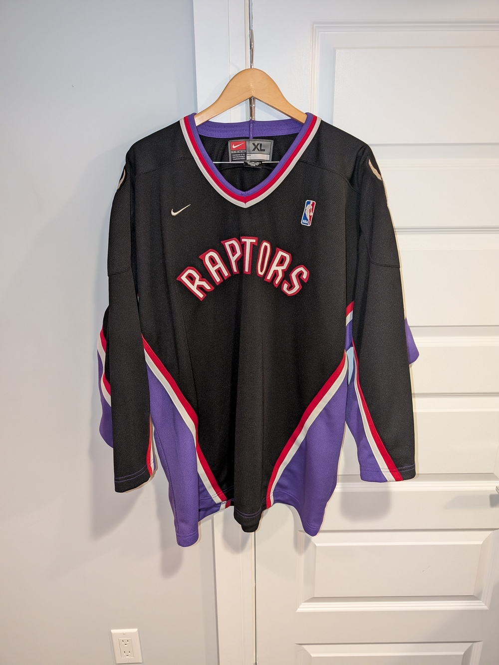 Vintage 90s Nike Toronto Raptors NBA Hockey-Style Long Sleeve Jersey